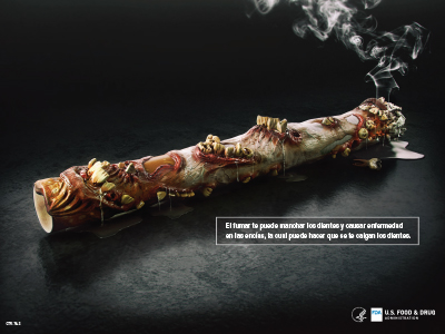 Este póster en español demuestra el efecto del tabaquismo en los dientes y las encías.